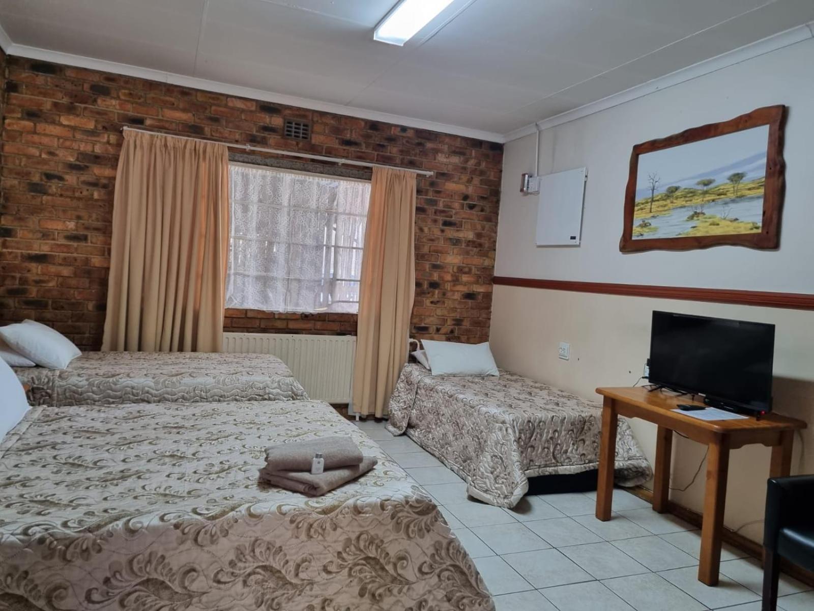 Emerald Guesthouse Kempton Park Exterior photo